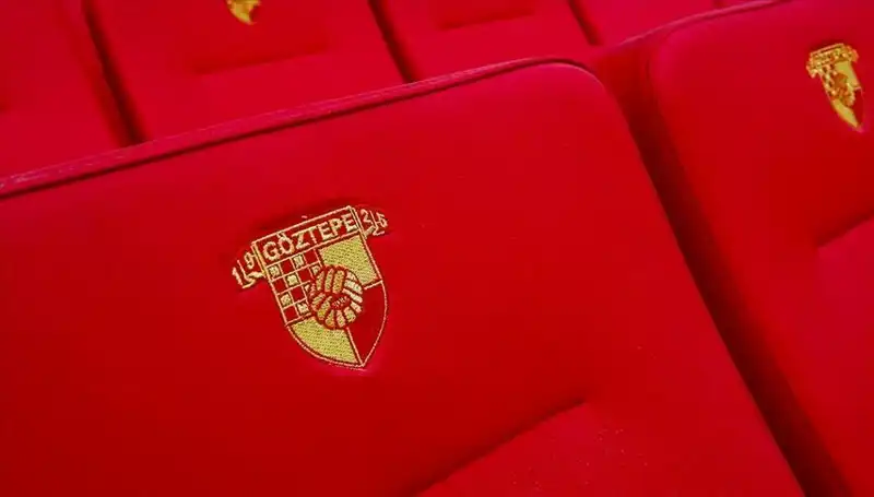 Göztepe, Genç Yıldız Junior Olaitan'la Yeni Bir Sayfa Açtı