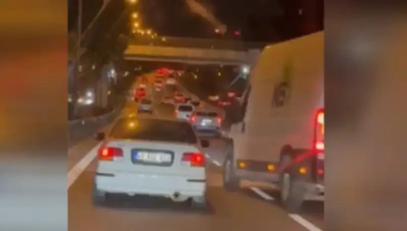 Tuzla'da Makas Terörü: Chrpıp Kaçan Sürücü Adliyeye Sevk Edildi