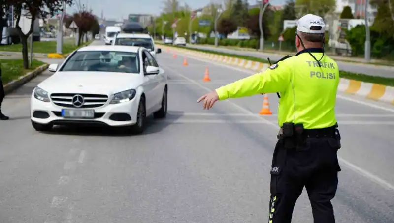 2025’te Yeni Trafik Cezaları: Yükselen Cezalar ve Değişen Kurallar