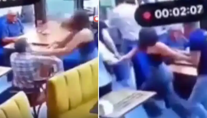 Garsonla Tartışan Müşteriye Tokat, Ardından Gelen Dayak Şok Etti