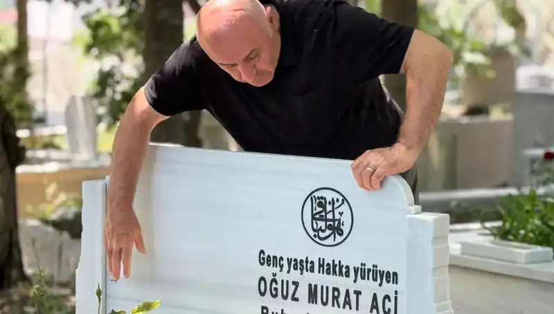 Aci Ailesinin Hüzünle Geçen Babalar Günü Anısı
