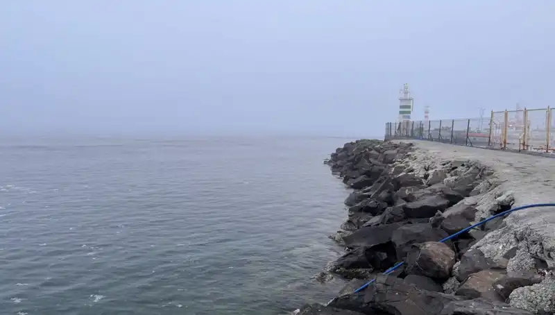 Çanakkale Boğazı'nda Sis Etkili: Gemiler Geçiş Yapamıyor
