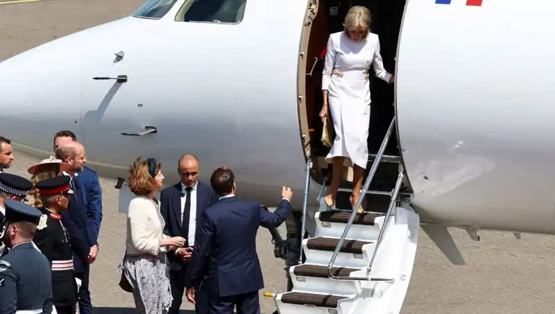Macron Çiftinde Yeni Bir Kriz: Eşi Görmezden Geldi mi?