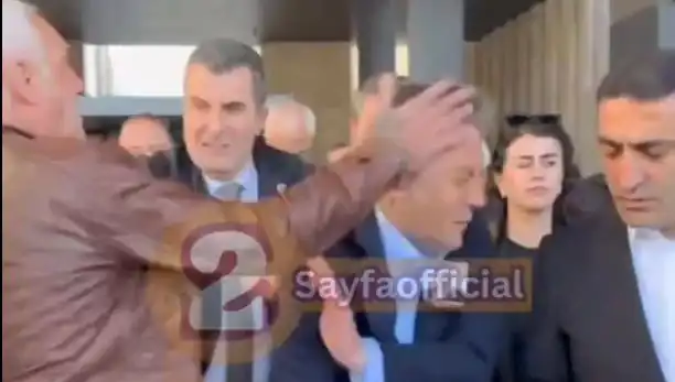 Özgür Özel AKM'den Çıkarken Fiziksel Saldırıya Uğradı: Olayın Detayları Neler?