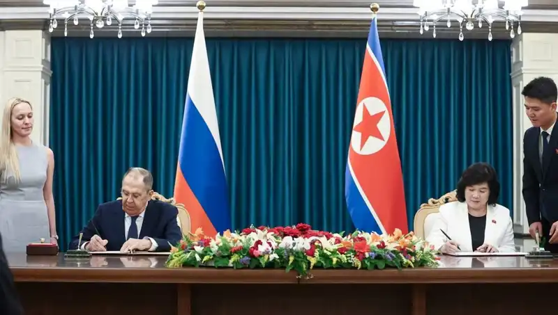 Rusya ve Kuzey Kore: Lavrov'un Kritik Buluşmasında Neler Konuşuldu?