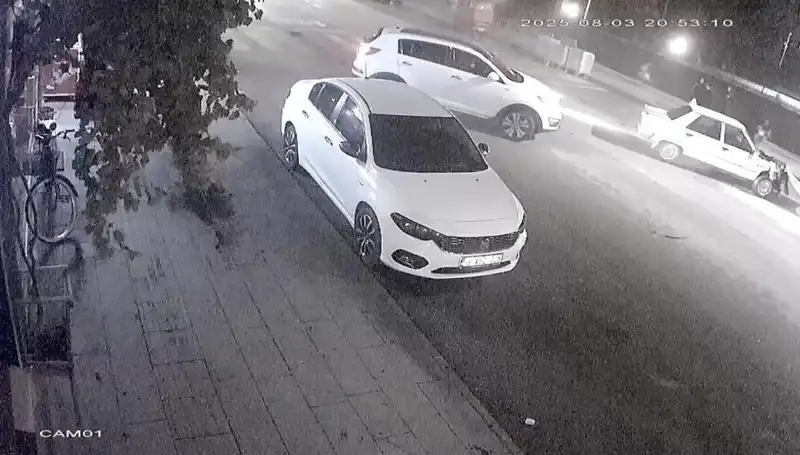 Yaya Geçidinde Dram: Yayaya Yol Vermek İsteyen Sürücü Kazada Hayatını Kaybetti