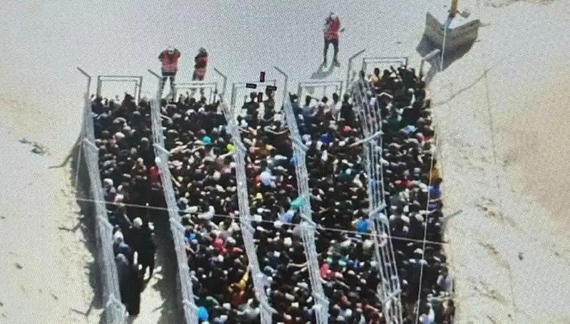 Gazze'deki Görüntüler, Nazi Kamplarını Akıllara Getiriyor: Dünya Ne Yapıyor?