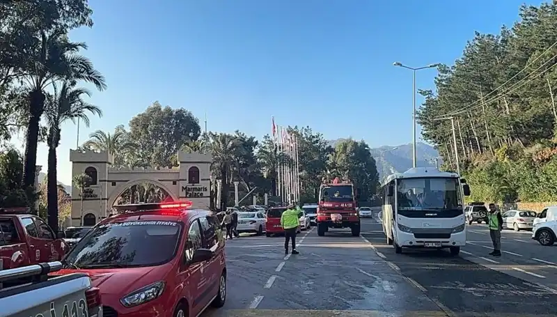 Muğla'da Lüks Otelde Yangın: Misafirler Tahliye Edildi