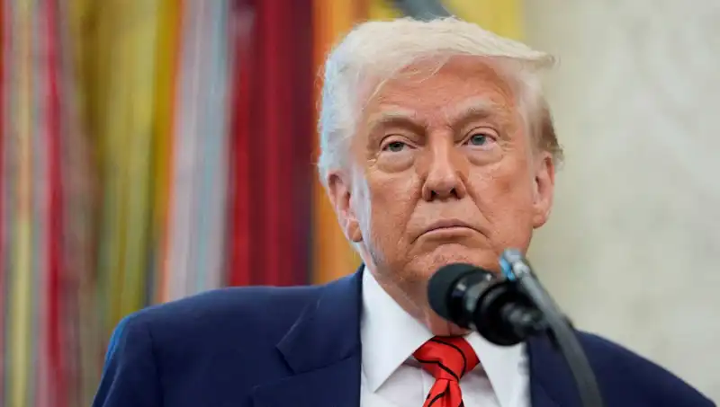Trump, G7 Zirvesi'nden Sıcak Gelişmelerle Erken Ayrıldı: Neler Oluyor?