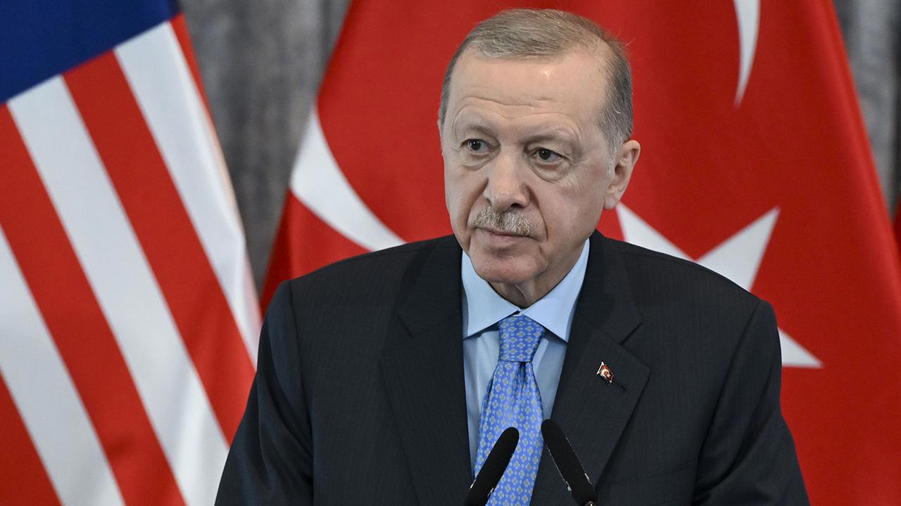 Cumhurbaşkanı Erdoğan: İsrail, Filistin topraklarından sürdürdüğü işgale son vermeli