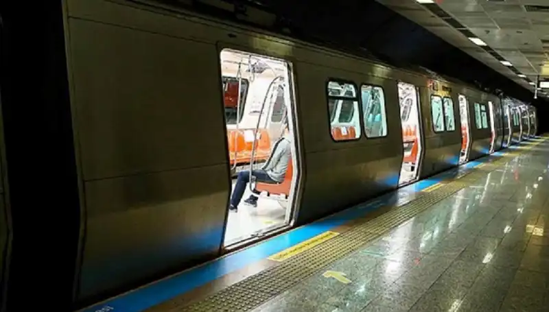 İstanbul’da Metro Durakları Kapatılıyor: Yolcuları Ne Bekliyor?
