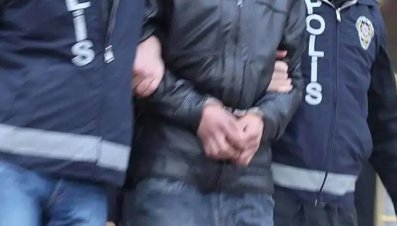 Osmaniye'de Uyuşturucu Operasyonu: 7 Kişi Tutuklandı, Neler Yaşandı?