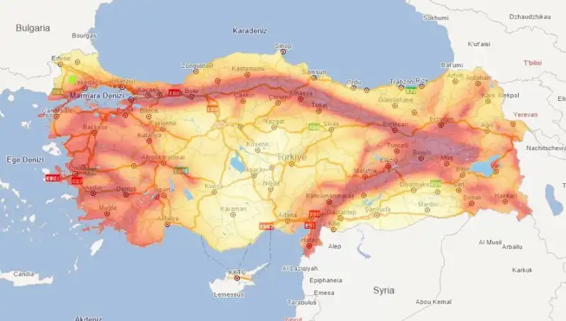Deprem Riski Artıyor: Evimin Altında Fay Hattı Var mı?