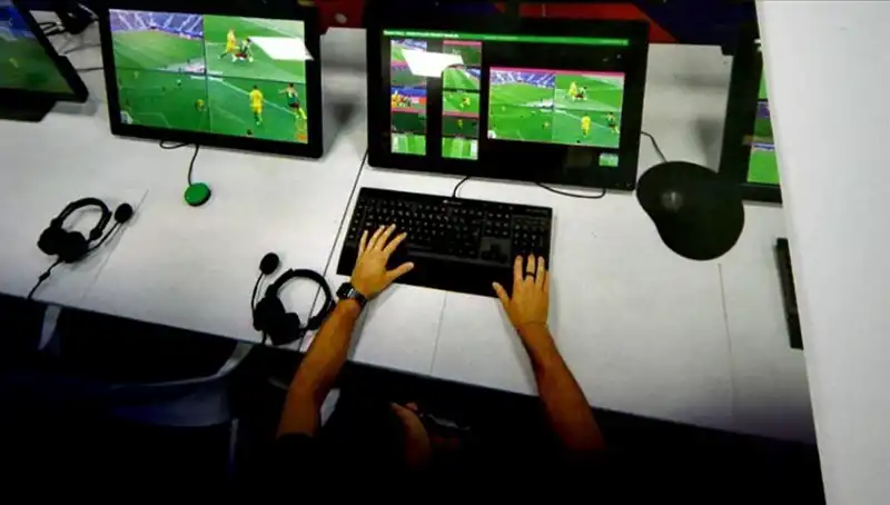 İtalya'da VAR Uygulaması: Futbol Düşüncesini Değiştiren Yenilik