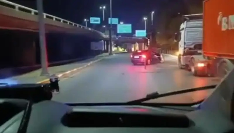 İstanbul'da Kaçakçılık Şokları: 36 Milyon TL'lik Ürünler Ele Geçirildi!