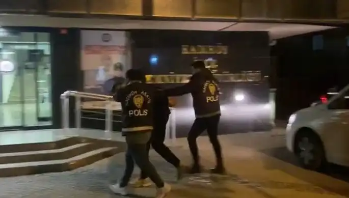 Galatasaray Taraftarına Saldıran Zanlı Sonunda Yakalandı!