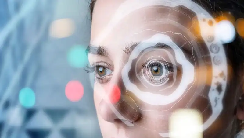 Yeni Nesil Kontakt Lens: Gözler Kapalıyken Görme İmkanı Sunuyor